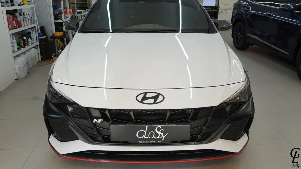 Hyundai Elantra Nのカーラッピング事例｜費用目安・仕上がり 施工写真 2-1