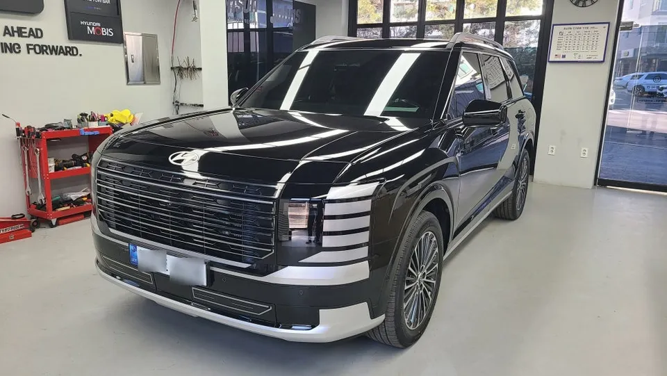 Hyundai Palisade LX3 body kit installation result