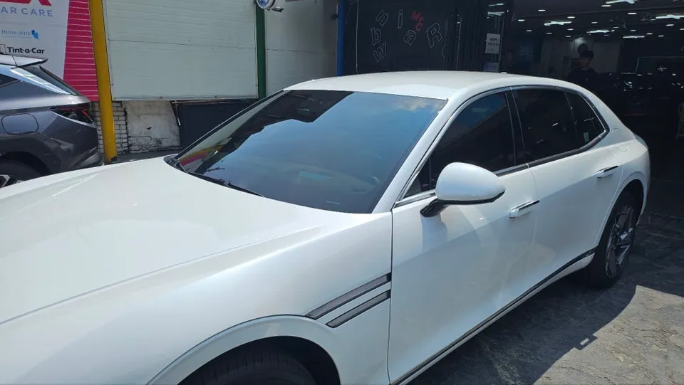 Genesis G90 PPF施工事例｜費用目安と仕上がり 施工写真 1-2