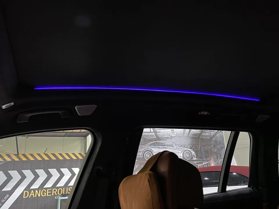 BMW X7 ambient lighting - BMW X7 Ambient Lighting Upgrade: 30-Min Mood Lighting photo 4