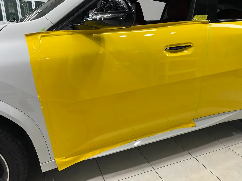 BMW X2のカーラッピング事例|費用目安・仕上がり 施工写真 2-2