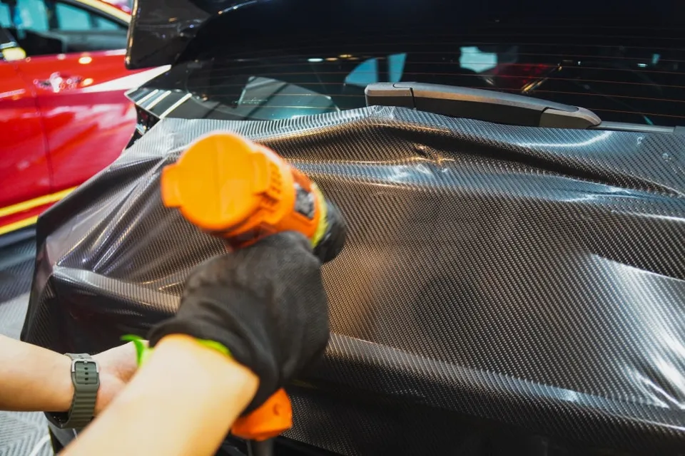 Hyundai Veloster Nのカーラッピング事例｜費用目安・仕上がり 施工写真 1-3