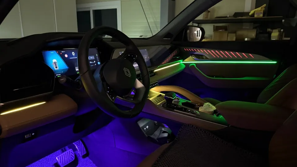 Renault Korea Grand Koleos ambient lighting - Renault Korea Grand Koleos Ambient Lighting Review — Cost photo 3