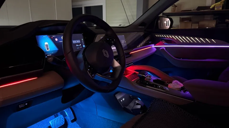 Renault Korea Grand Koleos ambient lighting - Renault Korea Grand Koleos Ambient Lighting Review — Cost photo 5