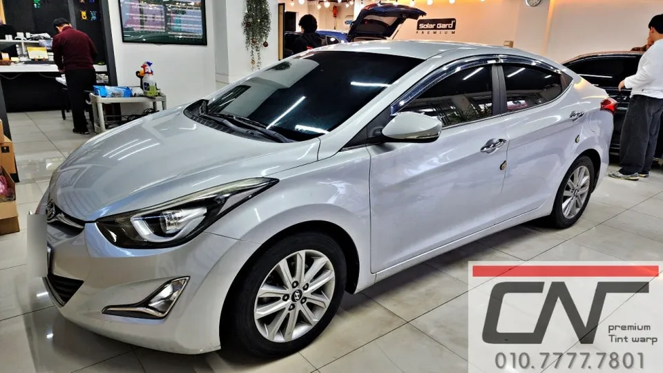 Hyundai Elantra MDのカーフィルム施工事例|費用目安・仕上がり 写真