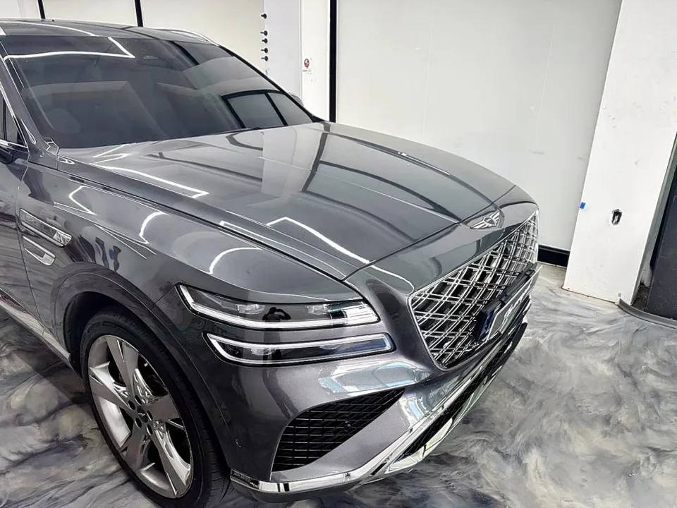 Genesis GV80 vinyl wrap - Genesis GV80 Vinyl Wrap Review: Satin White Color Change photo 4