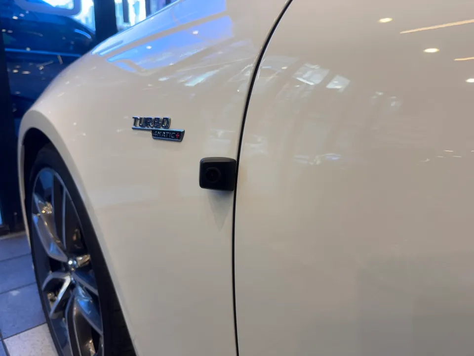 Mercedes-Benz E-Class W213 dash cam - Mercedes-Benz E-Class W213 Dash Cam Installation Review photo 3