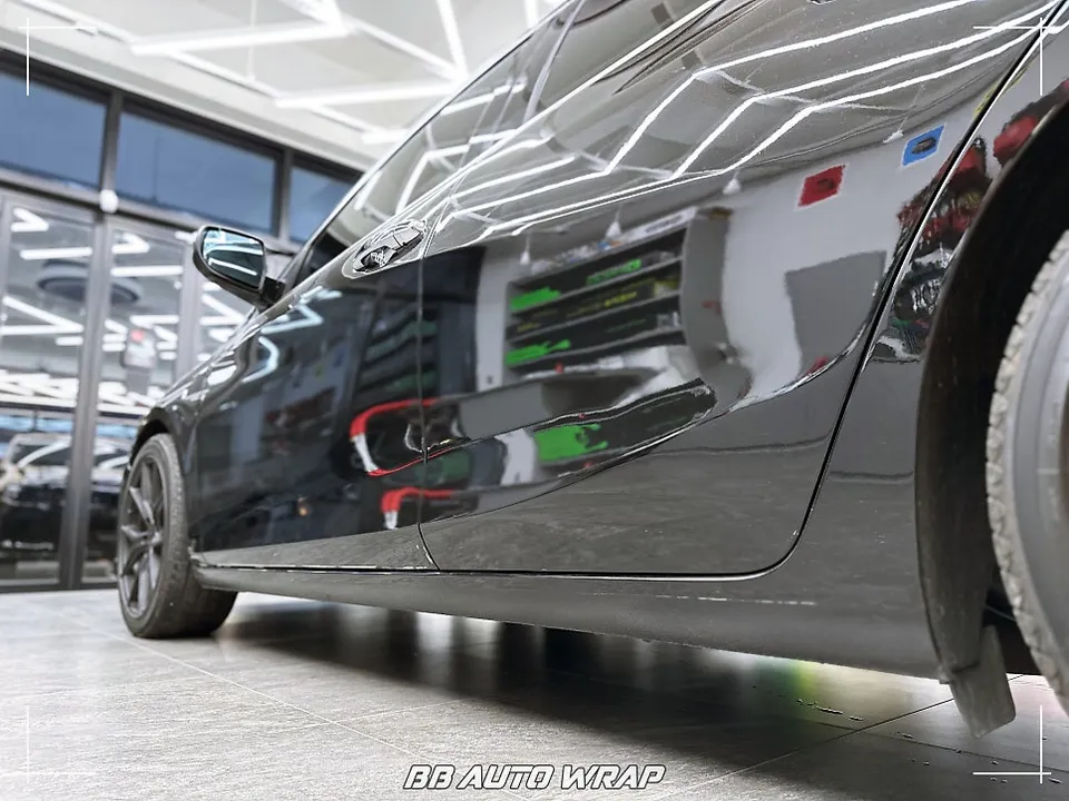 Chevrolet Malibuのカーラッピング事例｜費用目安・仕上がり 施工写真 1-3