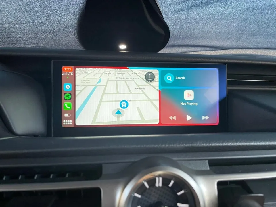 Lexus ESのAndroid Auto・CarPlay取付事例 写真