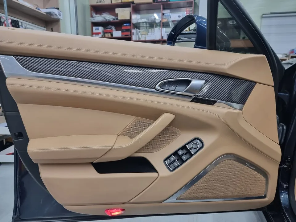 Porsche Panamera ambient lighting - Porsche Panamera Ambient Lighting Review — Cost & Results photo 5