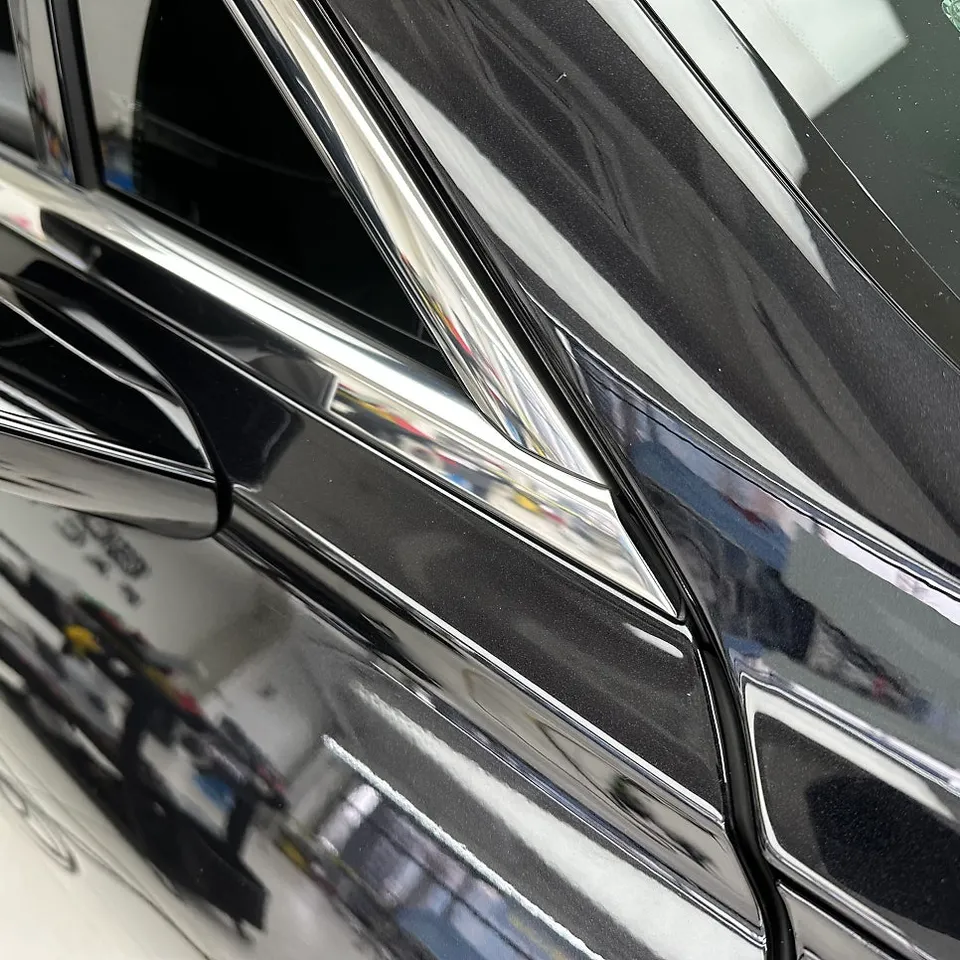 Genesis G80 vinyl wrap - Genesis G80 Vinyl Wrap Review: All-Black Transformation photo 3