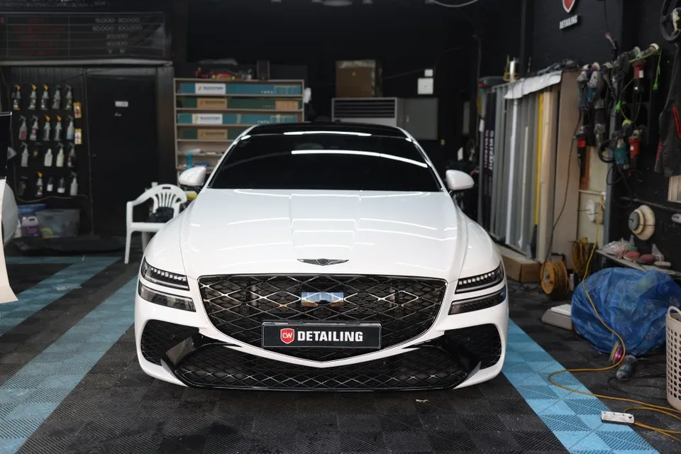 Genesis G80 PPF施工事例｜費用目安・仕上がり 施工写真 4-2