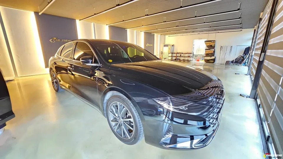 Hyundai Grandeur Ambient Lighting Review - Enhanced Interior Mood photo 2