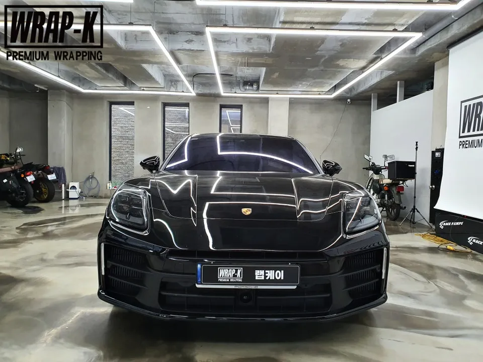 Porsche Panamera vinyl wrap - Porsche Panamera Vinyl Wrap Review: Enhanced Lower Garnish photo 4