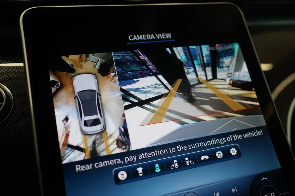 Mercedes-Benz C-Class W206 surround view camera - Mercedes-Benz C-Class W206 Surround View Camera Review photo 5