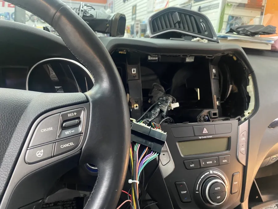 Hyundai Santa Fe DM android head unit - Hyundai Santa Fe DM Android Head Unit Review: Cost & Results photo 3