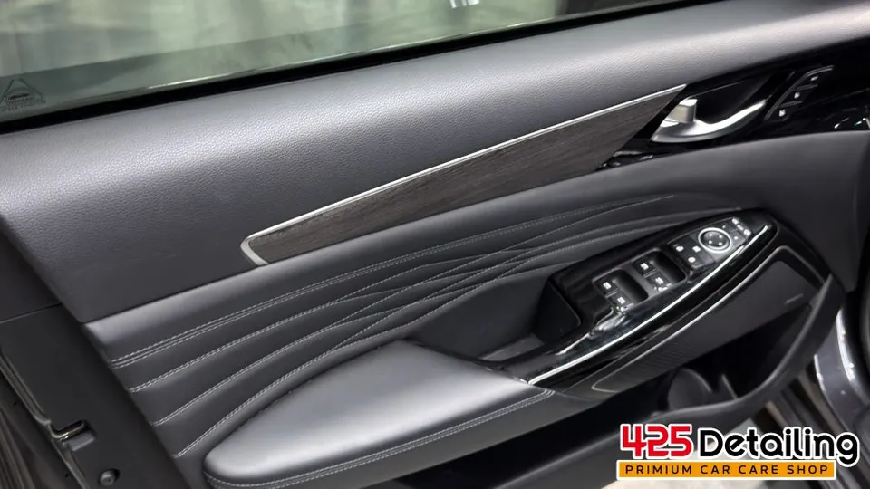 Kia K7のガラスコーティング事例|費用目安と仕上がり 施工写真 1-2