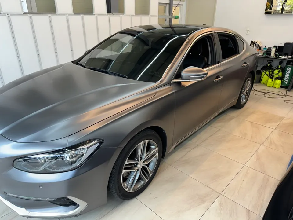 Hyundai Azera PPF施工事例|費用目安と仕上がり 施工写真 1-2