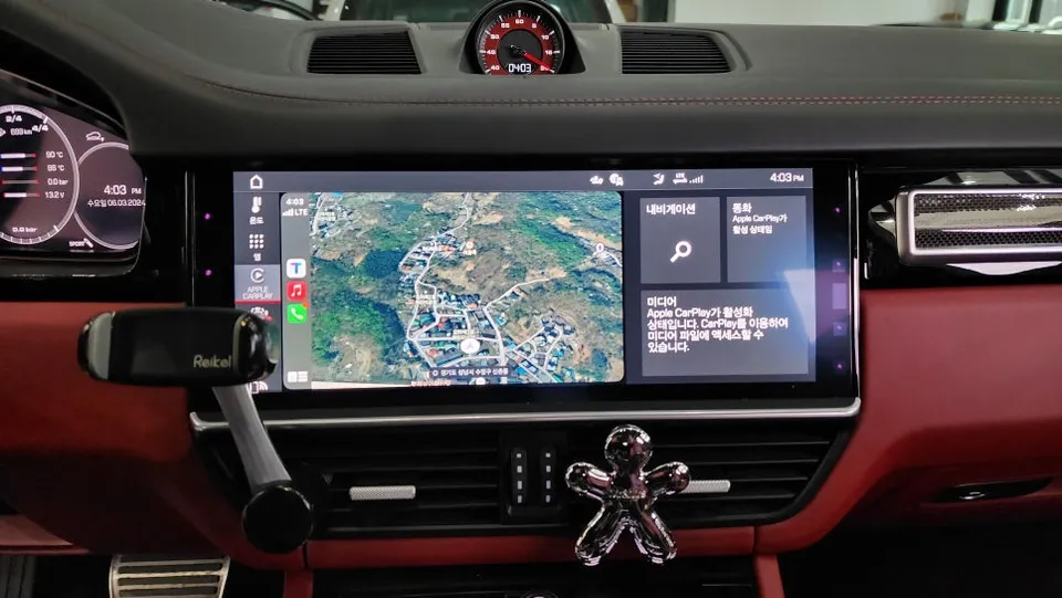 Porsche Panamera 971のAndroid Auto・CarPlay取付事例 写真