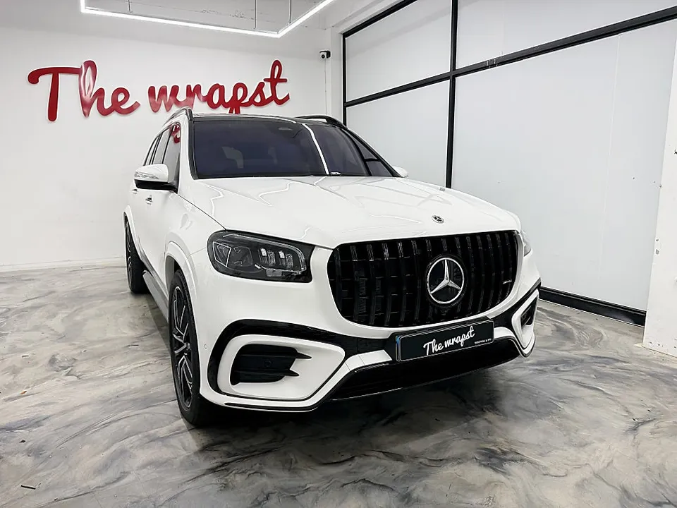 Mercedes-Benz GLS 580のカーラッピング事例｜費用目安・仕上がり 施工写真 3-2