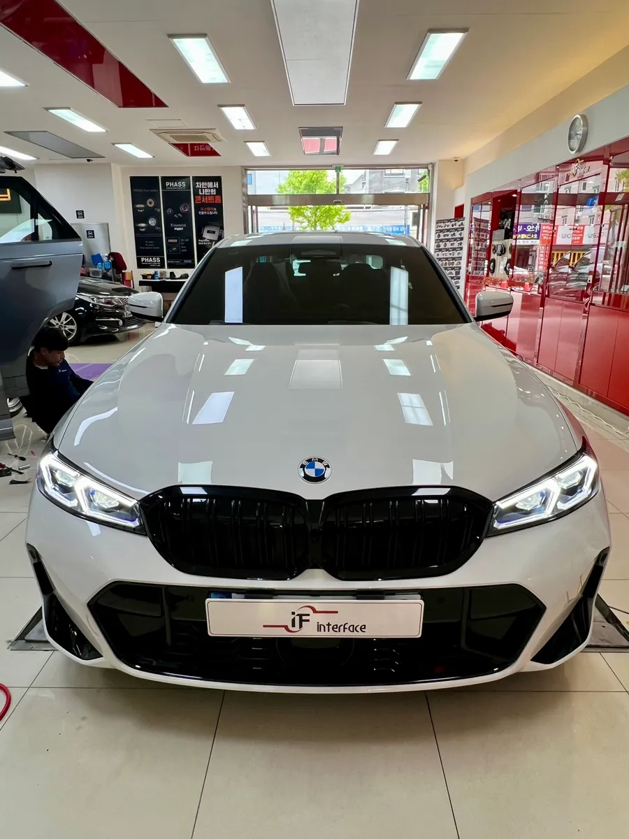 BMW 320i G20 surround view camera - BMW 320i Surround View Camera Installation Review photo 5