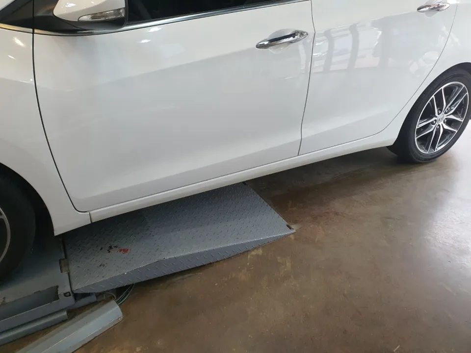 Hyundai i30 Body Kit Installation Review photo 10