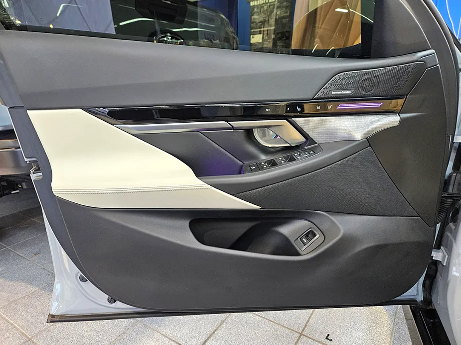 BMW 5 Series G60 car audio - BMW 5 Series G60 Audio Upgrade Review — Sound Quality Boost photo 3