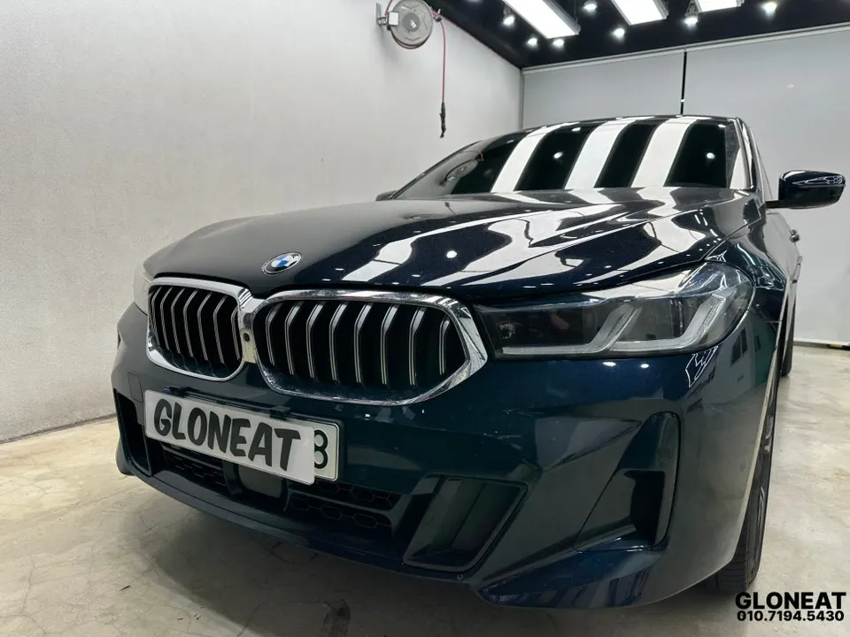 BMW 6 Series GT vinyl wrap - BMW 6 Series GT Wrap Review: Chrome Delete & Grille Swap photo 2