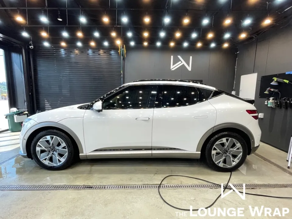 Genesis GV60のガラスコーティング事例｜費用目安・仕上がり 施工写真 3-1