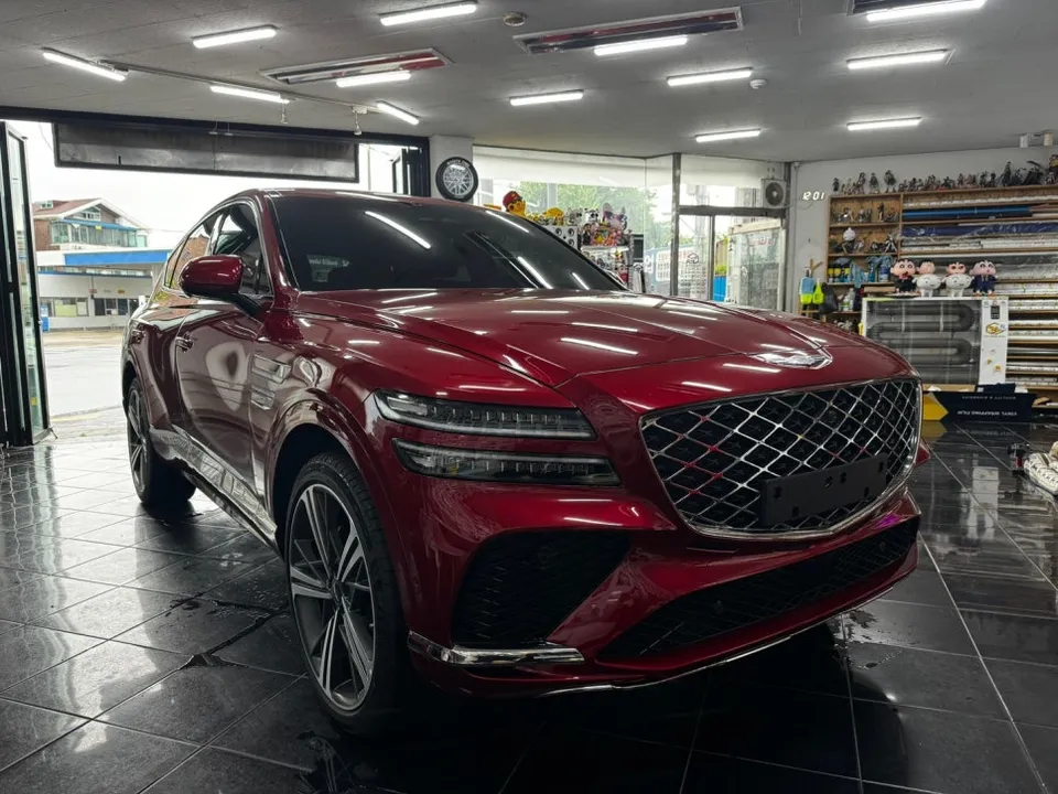 Genesis GV80 Coupeのカーラッピング事例 施工写真 2