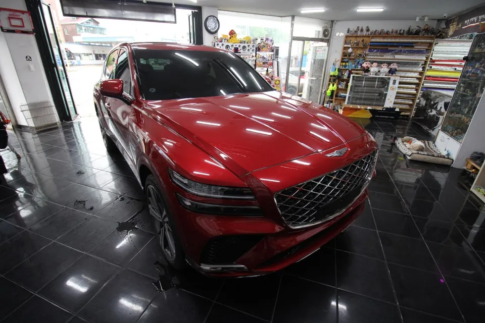 Genesis GV80 Coupeのカーラッピング事例 施工写真 3