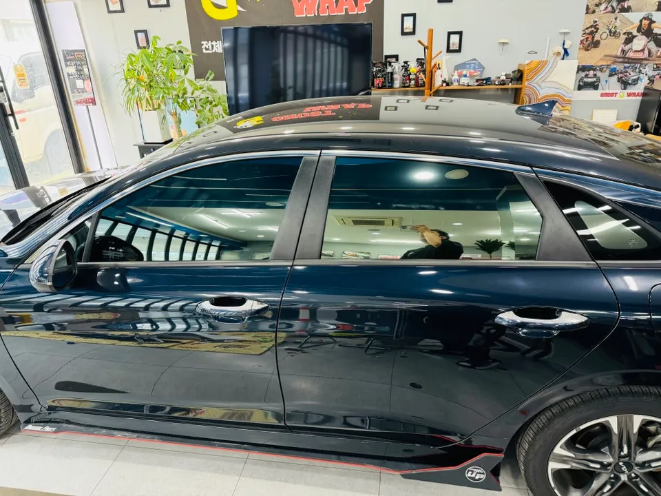 Kia K5のカーラッピング事例｜費用目安・仕上がり 施工写真 3-3