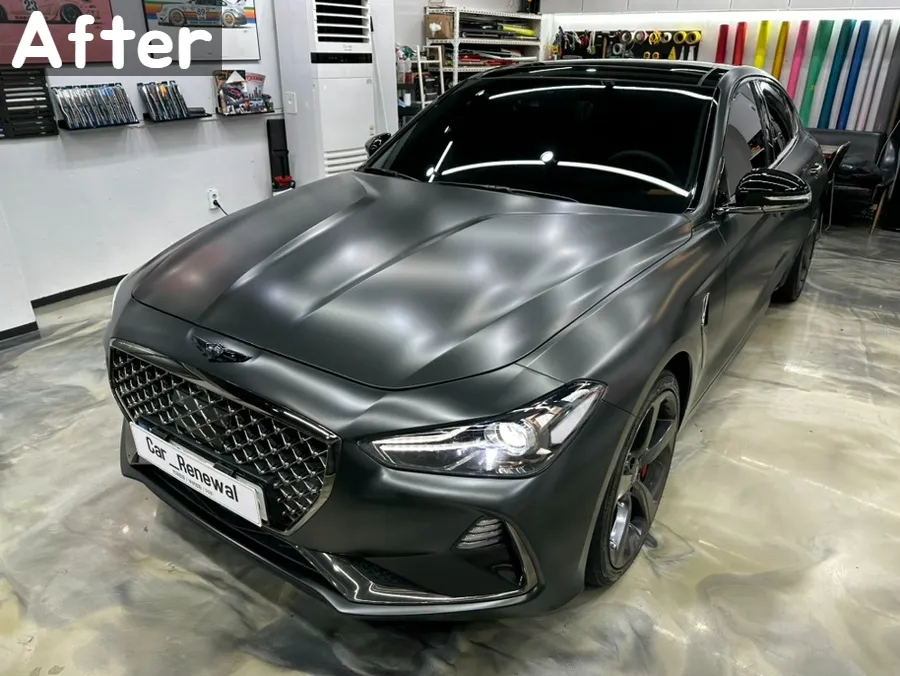 Genesis G70のカーラッピング事例:メタリックブラックロックグレー 施工写真 1-2