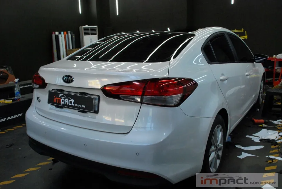 Kia K3のカーラッピング事例｜費用目安・仕上がり 施工写真 3-2