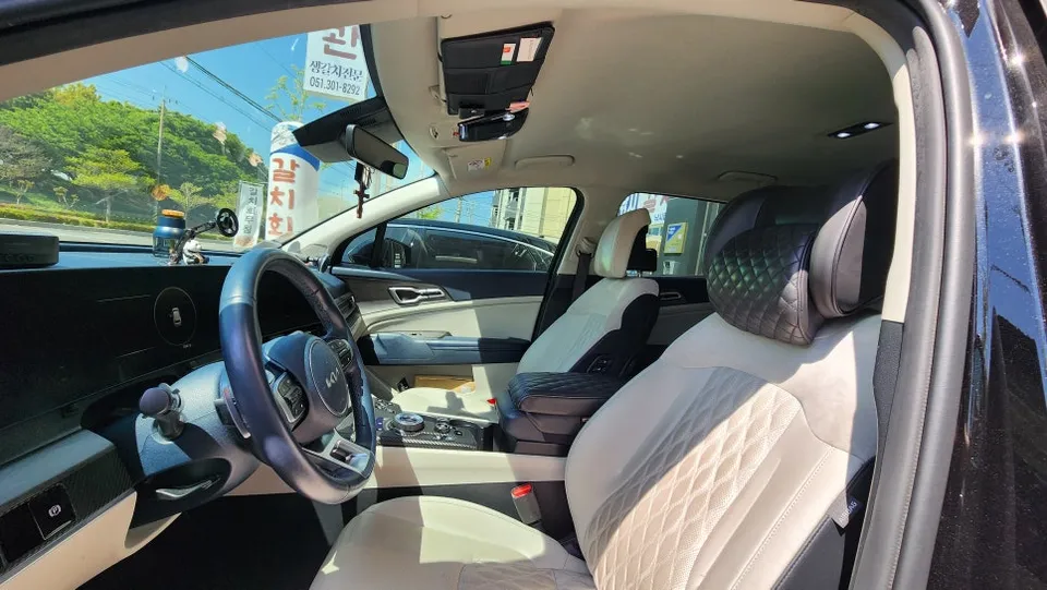 Kia Sportage NQ5 Ambient Lighting Review — Cost & Results photo 1