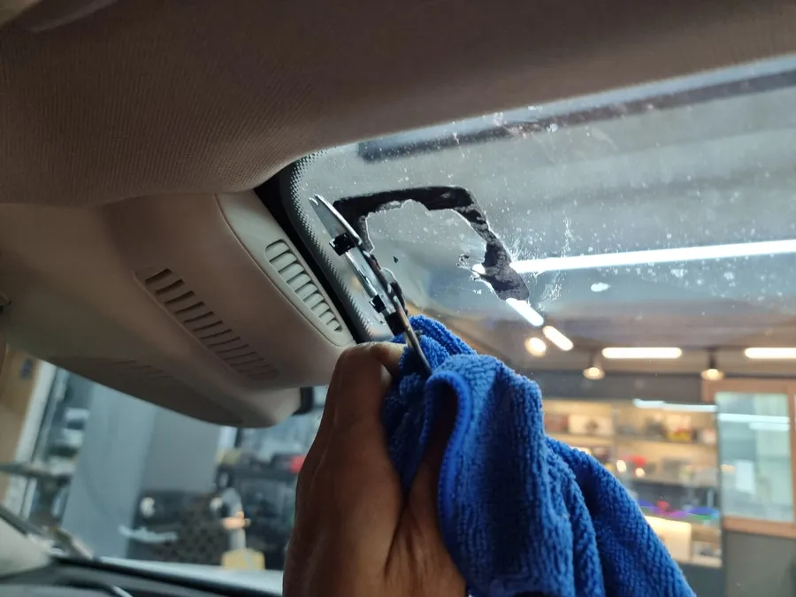 Mercedes-Benz GLE Dash Cam Installation: Pricing Guide — photo 7