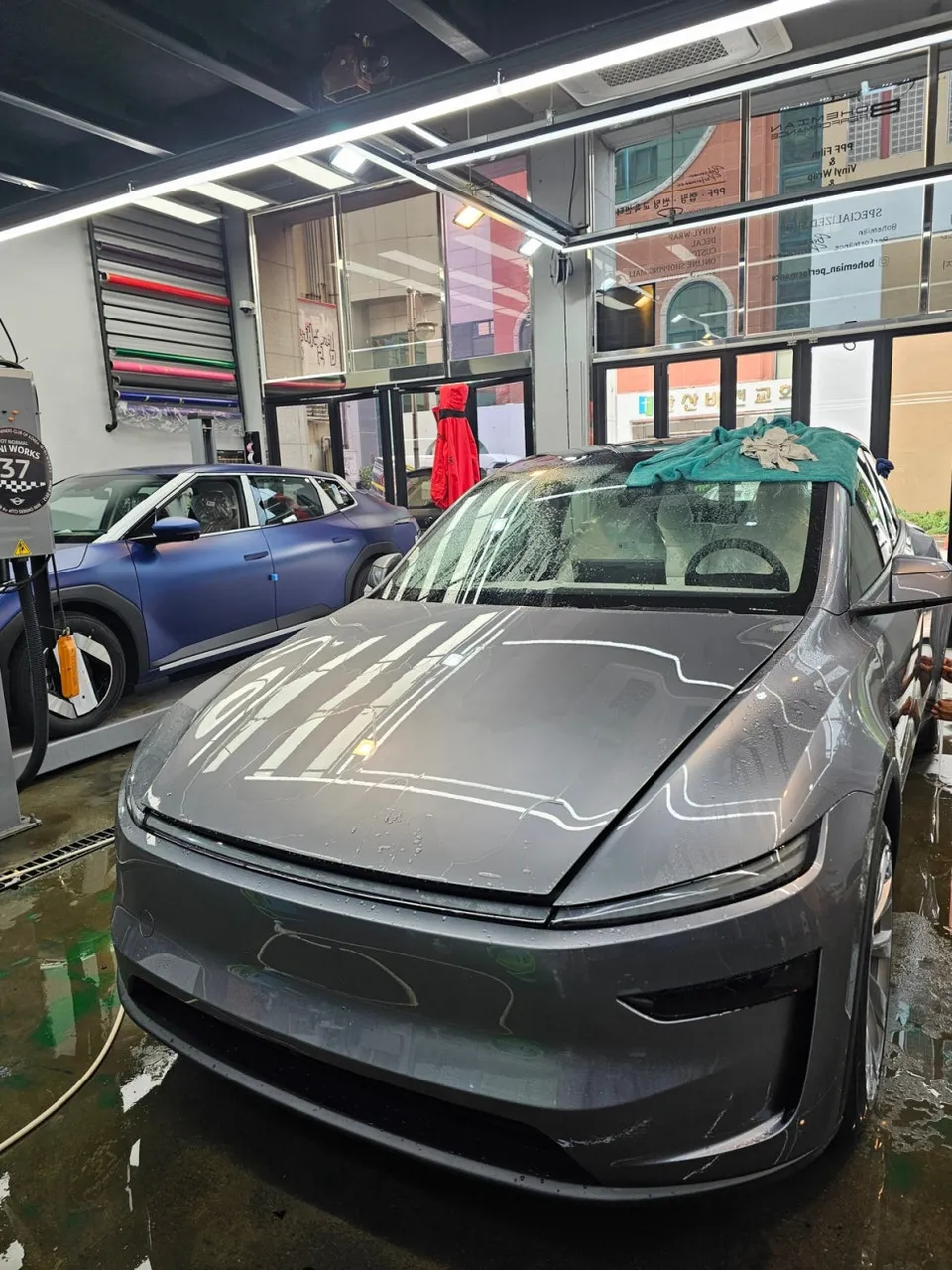 Tesla Model Y PPF施工事例|費用目安・仕上がり 施工写真 2-2