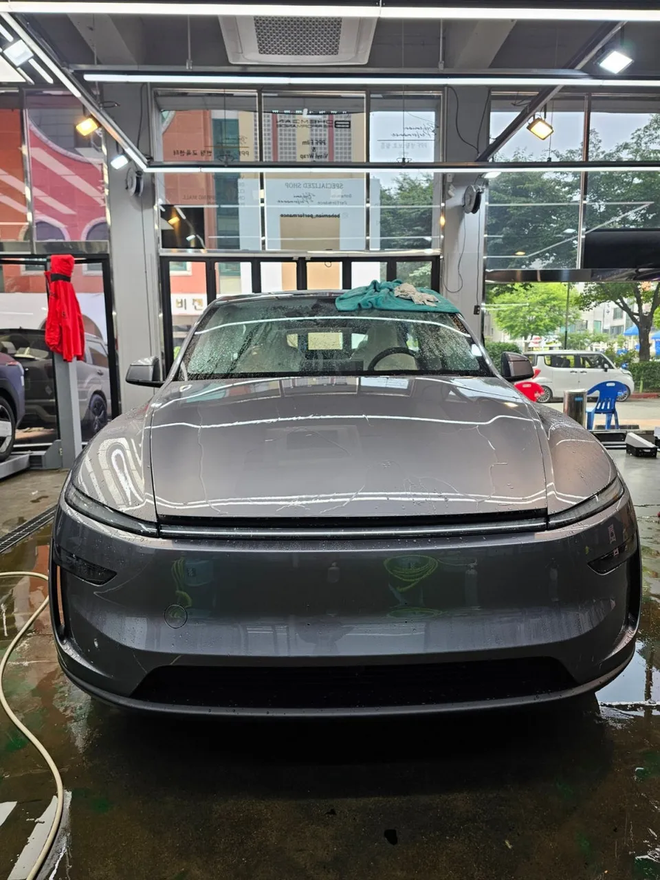 Tesla Model Y PPF施工事例|費用目安・仕上がり 施工写真 3-2