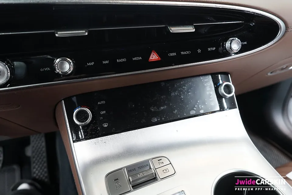Genesis GV70のPPF施工事例｜韓国での実例紹介 施工写真 3-3