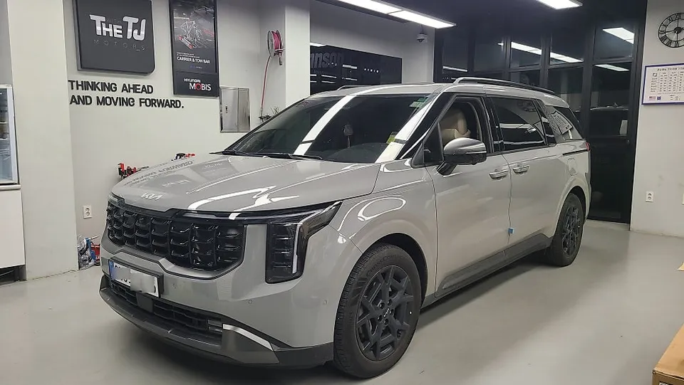 Kia Carnival KA4 body kit review