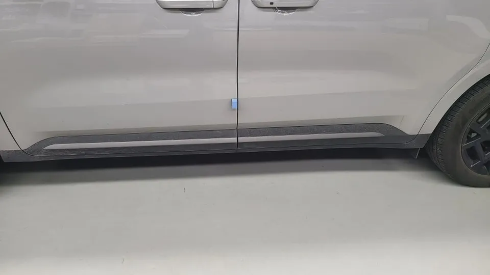 Kia Carnival KA4 body kit - Kia Carnival KA4 Side Steps Review — Enhanced Access photo 3