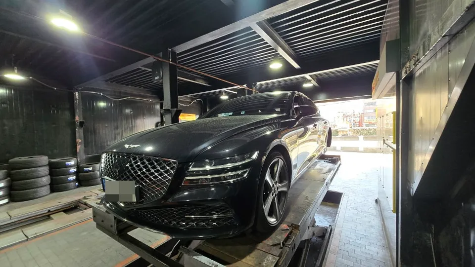 Genesis G80 Tire Replacement Review: Hankook Ventus S2 AS Before