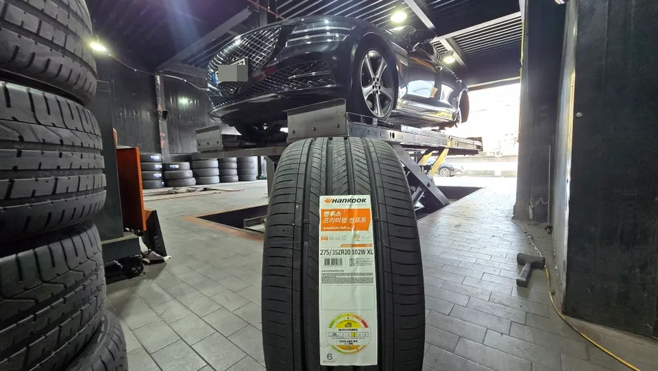 Genesis G80 Tire Replacement Review: Hankook Ventus S2 AS photo 4