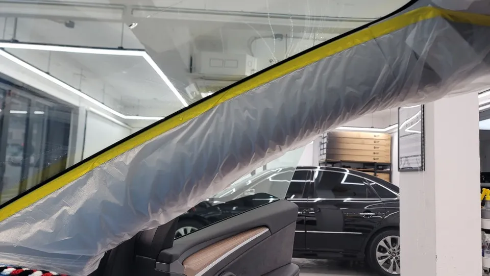 Tesla Model Y PPF施工事例|費用目安と仕上がり 施工写真 2-2
