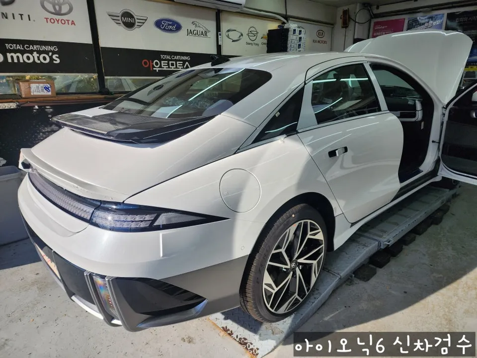 Hyundai IONIQ 6 PPF施工事例|費用目安と仕上がり 施工写真 2-1