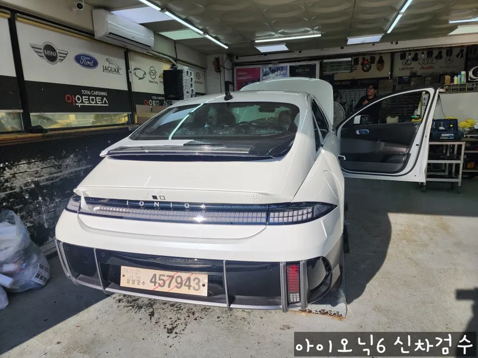 Hyundai IONIQ 6 PPF施工事例|費用目安と仕上がり 施工写真 3-1