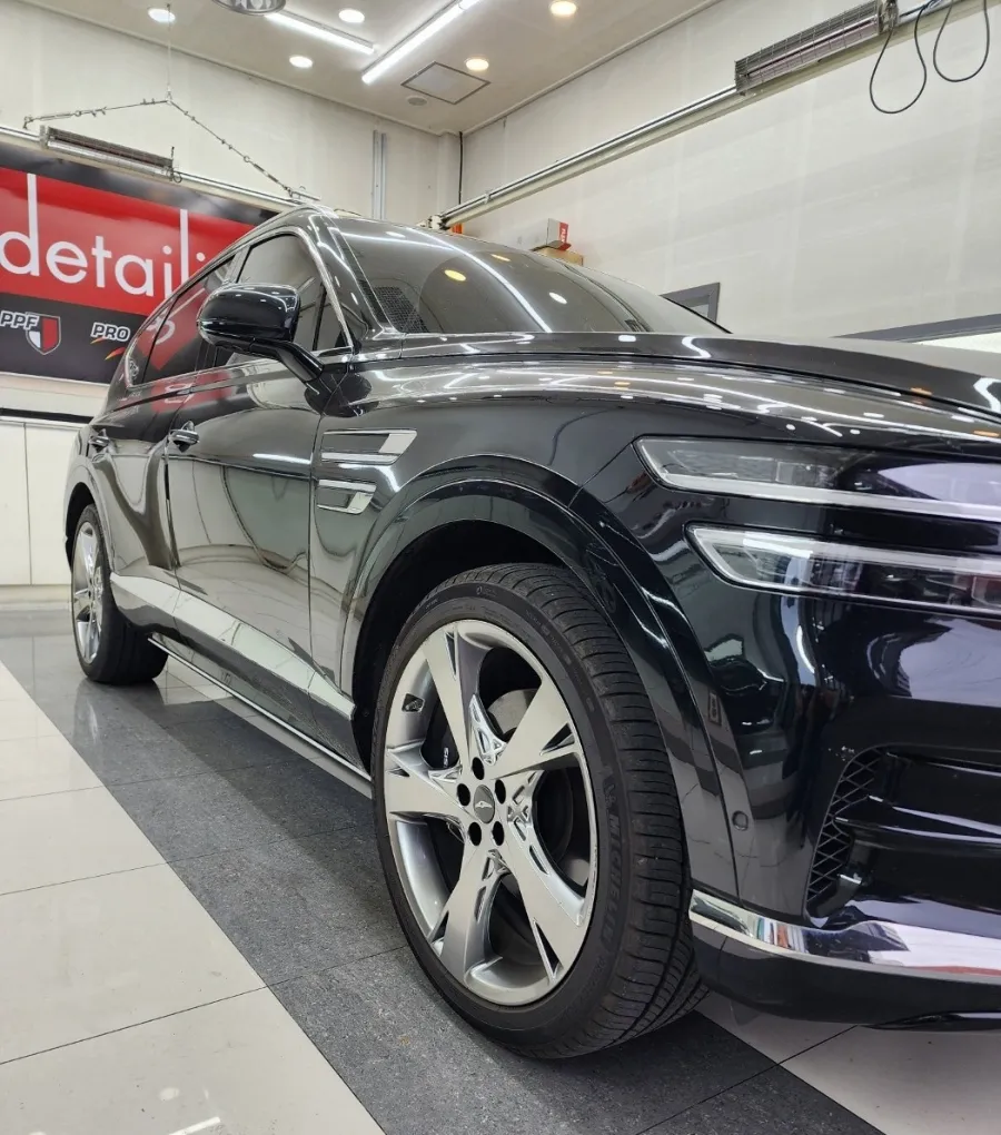 Genesis GV80 body kit - Genesis GV80 Body Kit Installation Review photo 4