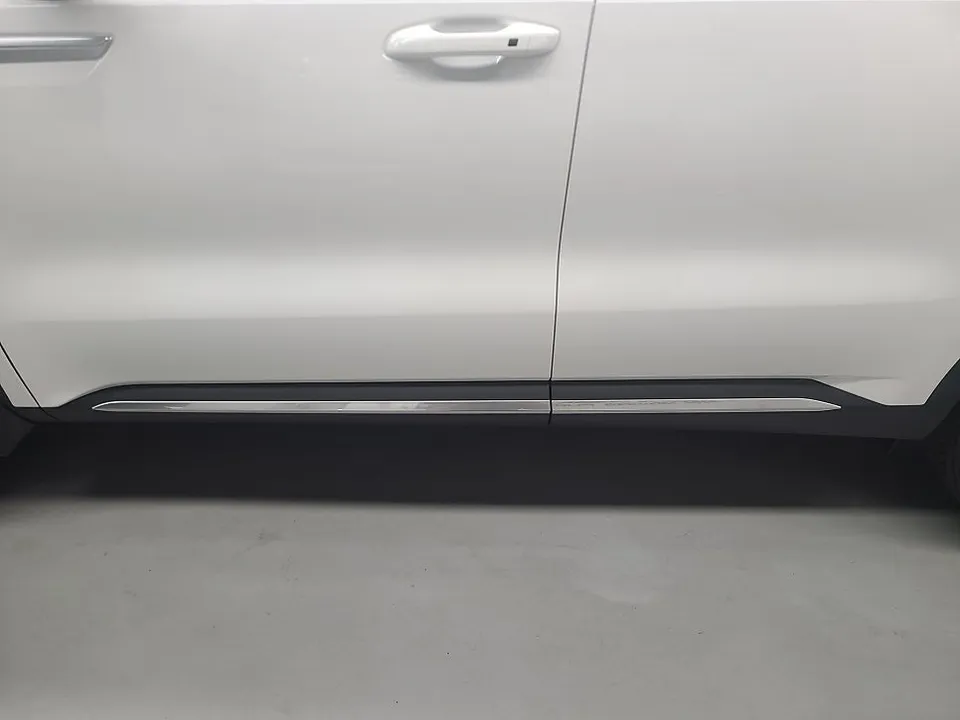 Kia Sorento body kit - Kia Sorento Body Kit Installation Review photo 3
