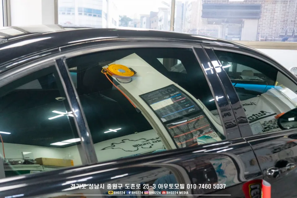 BMW 3 Seriesのカーフィルム施工事例｜費用目安・仕上がり 施工写真 3-2