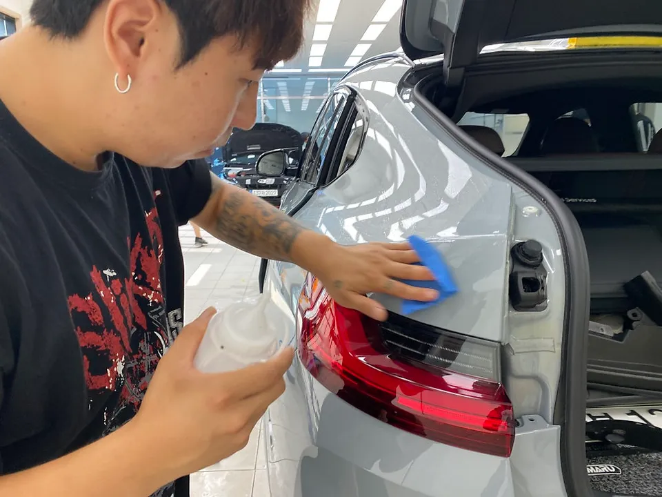 BMW X4 PPF施工事例|韓国での実例紹介 施工写真 1-2